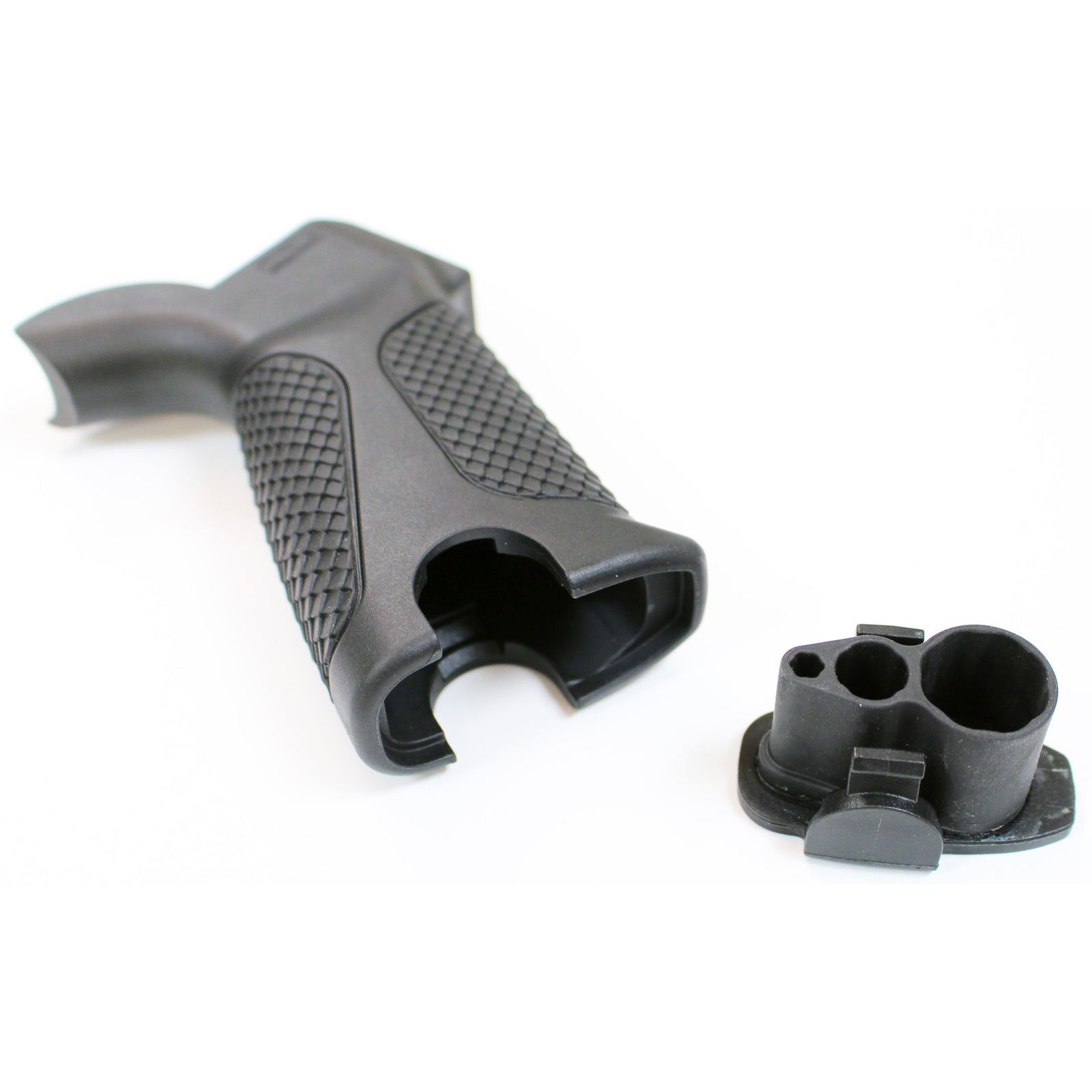 LWRC ULTRA COMBAT GRIP BLK - American Ordnance